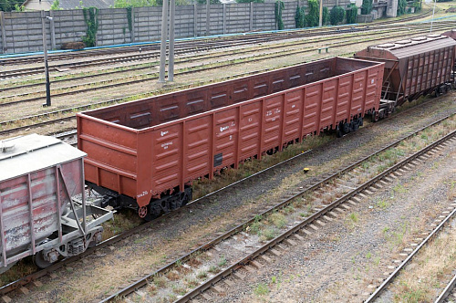 СДАЮ В АРЕНДУ ПОЛУВАГОНЫ ДЛЯ ТЕХНОЛОГИЧЕСКОЙ ЩЕПЫ МОД, 12-4004